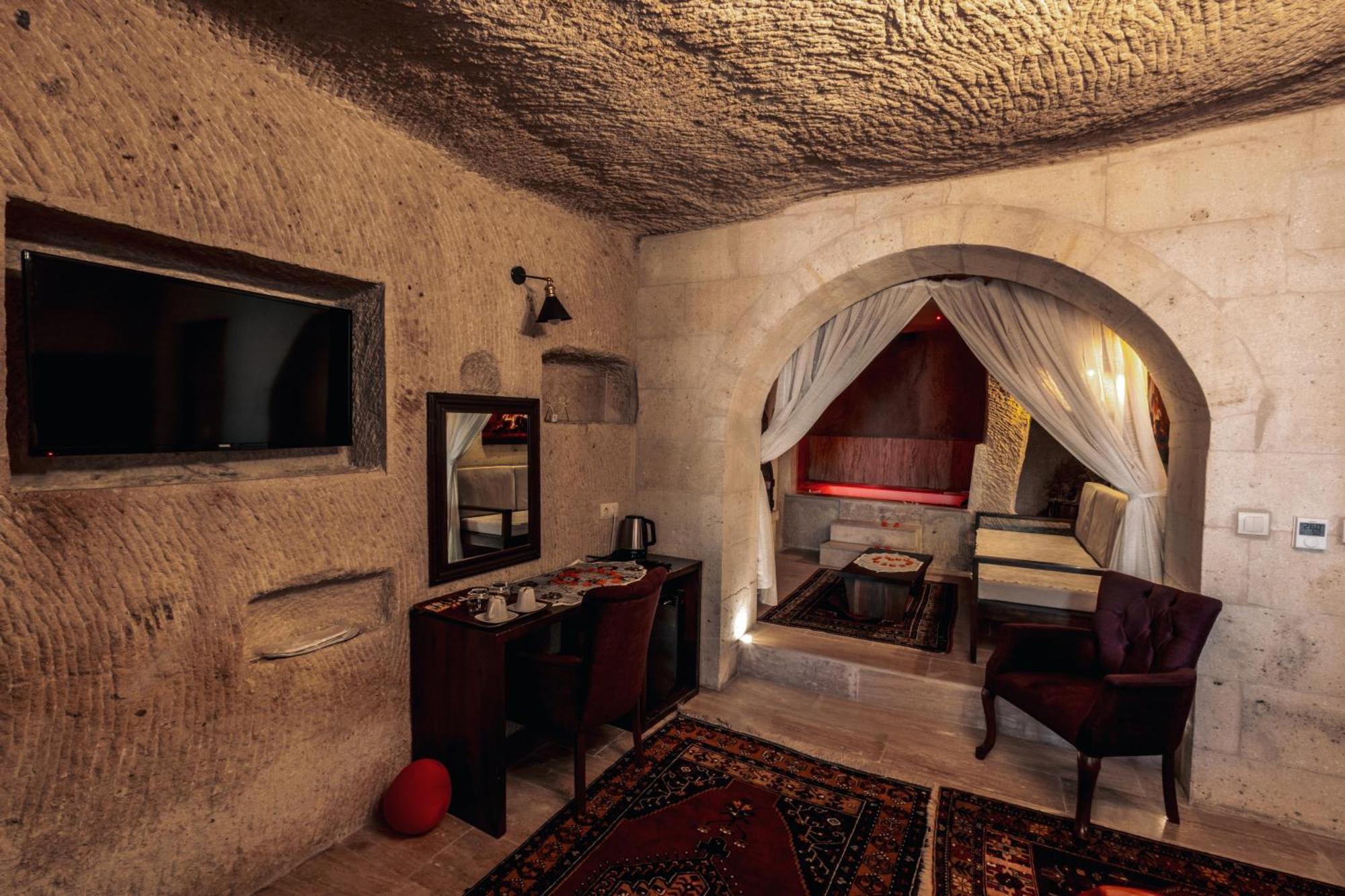 אורגופ Tafana Cave & Stone Lodge מראה חיצוני תמונה