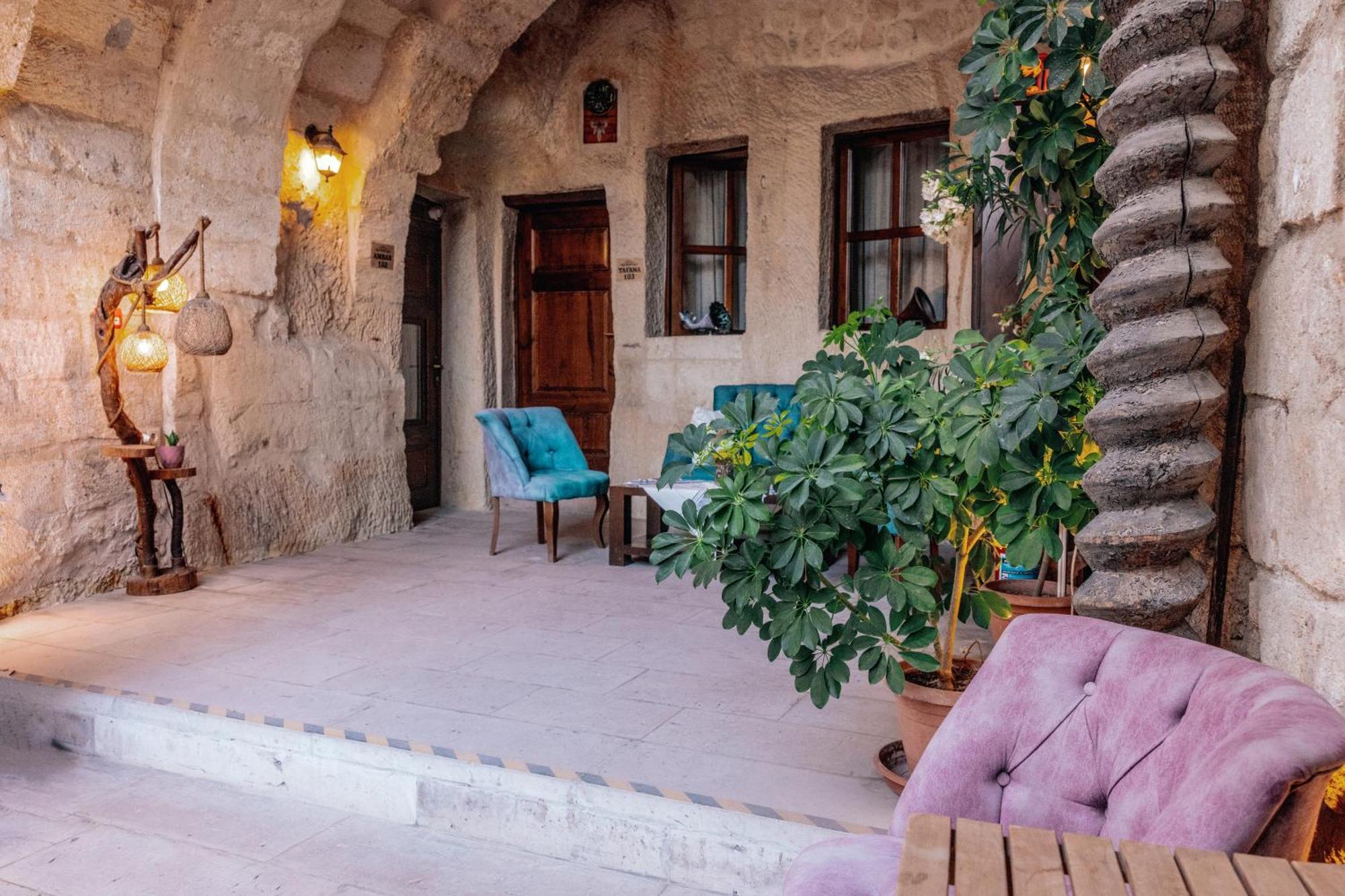 אורגופ Tafana Cave & Stone Lodge מראה חיצוני תמונה