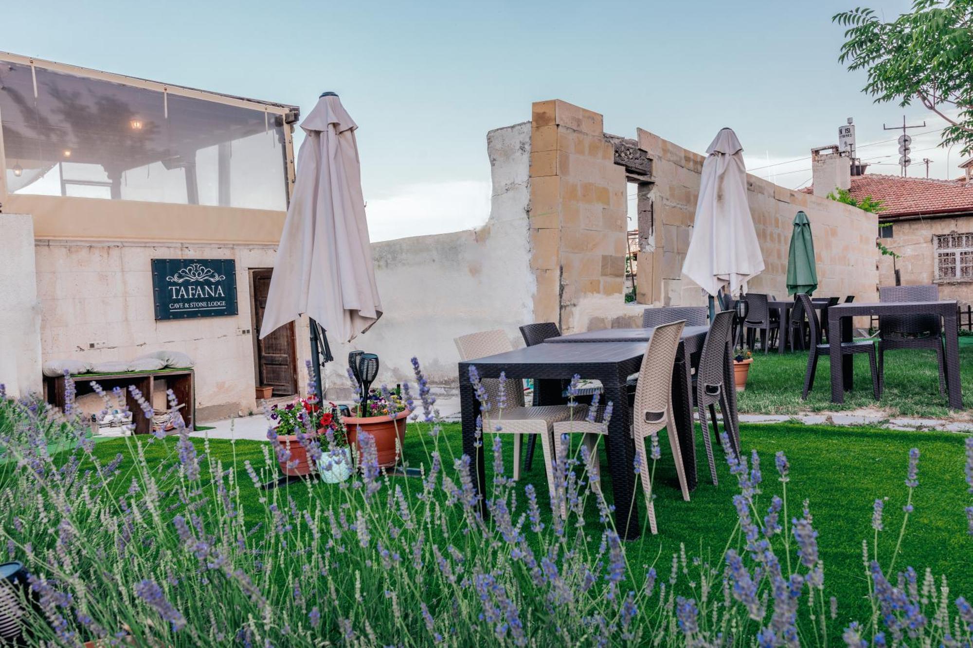 אורגופ Tafana Cave & Stone Lodge מראה חיצוני תמונה